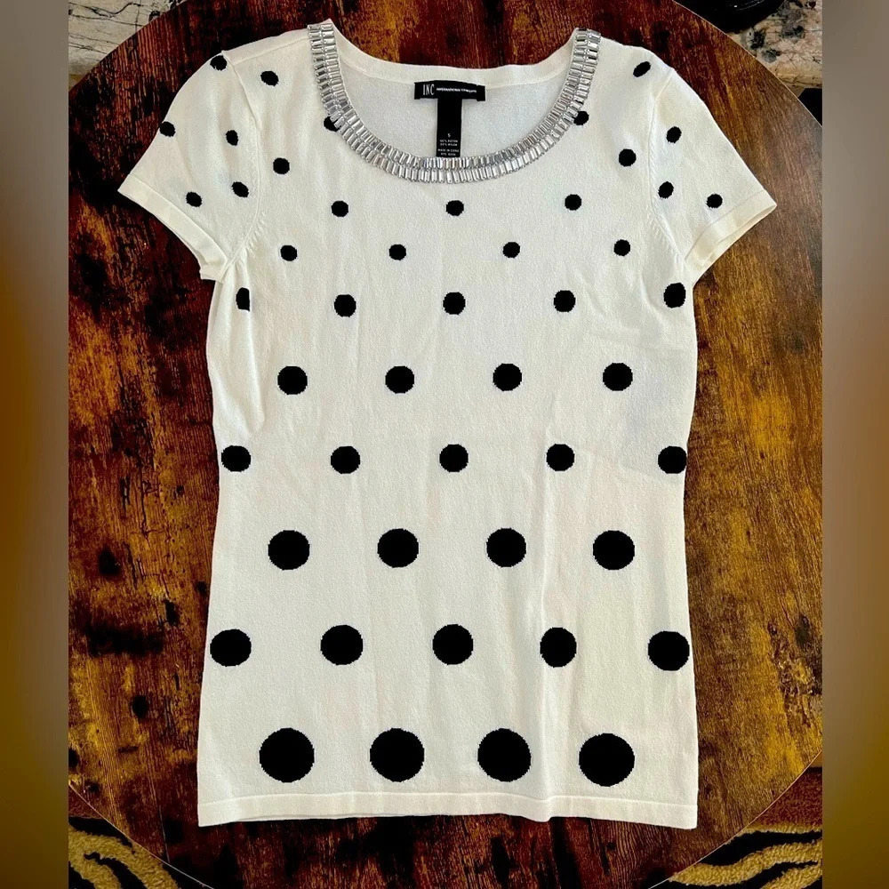 I.N.C. International Concepts | women’s sweater. Size: S.